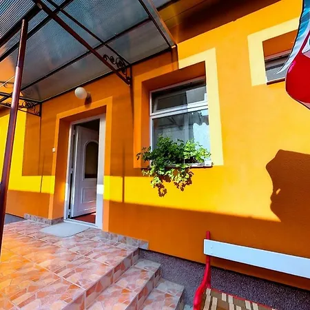 Emese Apartman Apartment Hajduszoboszlo